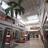 Hulen Mall