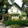 River Oaks Neighborhood