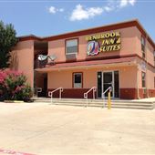 Benbrook Inn & Suites