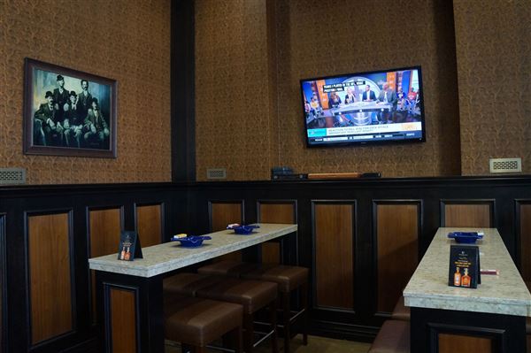 Silver Leaf Cigar Lounge