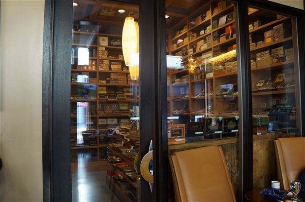 Silver Leaf Cigar Lounge